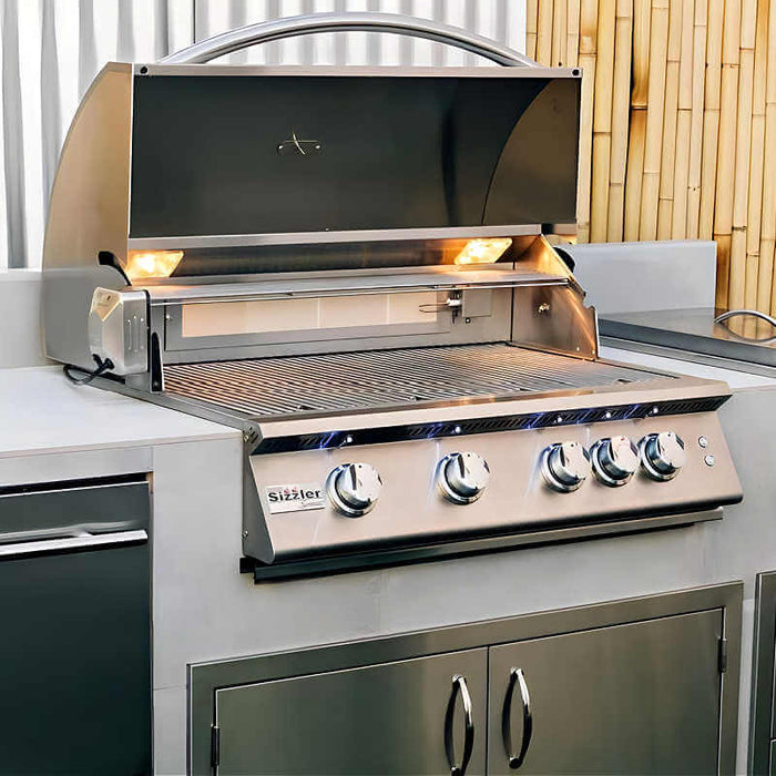 Summerset Sizzler Pro 32-Inch 4-Burner Built-In Natural Gas Grill With Rear Infrared Burner - SIZPRO32-NG